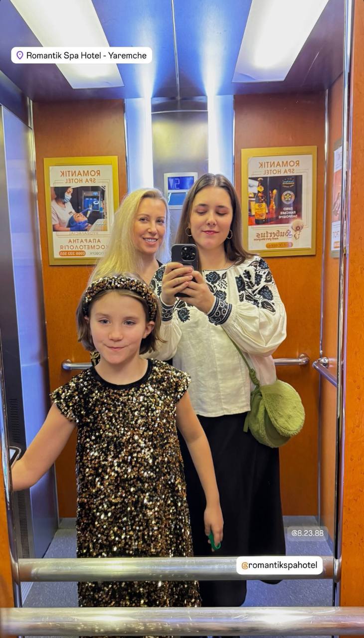 Тоня Матвиенко с дочками